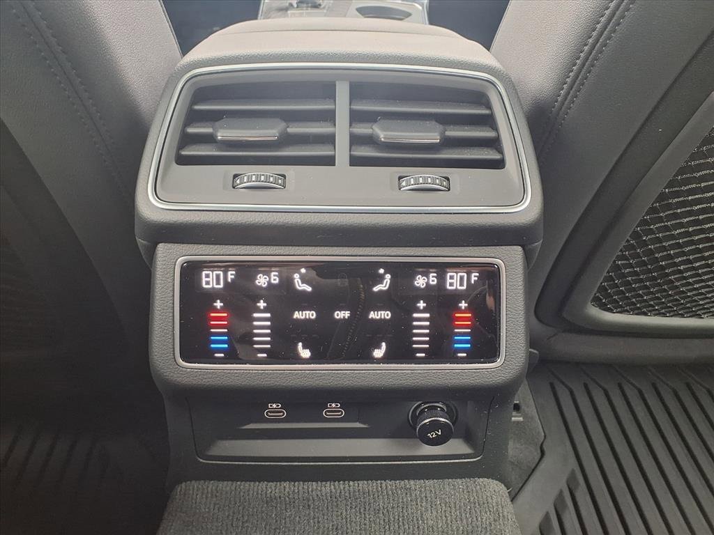 Used 2023 Audi A6 3.0T Prestige image 24