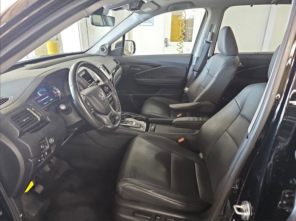 Used 2021 Honda Pilot Touring image 7
