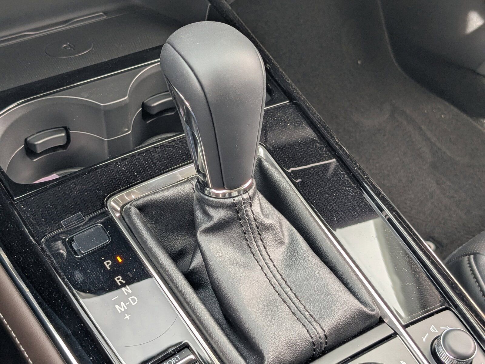 New 2025 MAZDA CX-30 2.5 Turbo w/ Premium Plus Pkg image 28