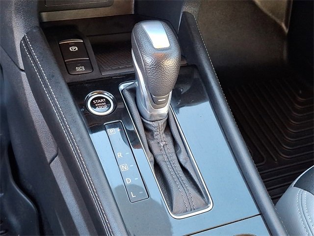 Used 2021 Nissan Kicks SR w/ SR Premium Package image 11