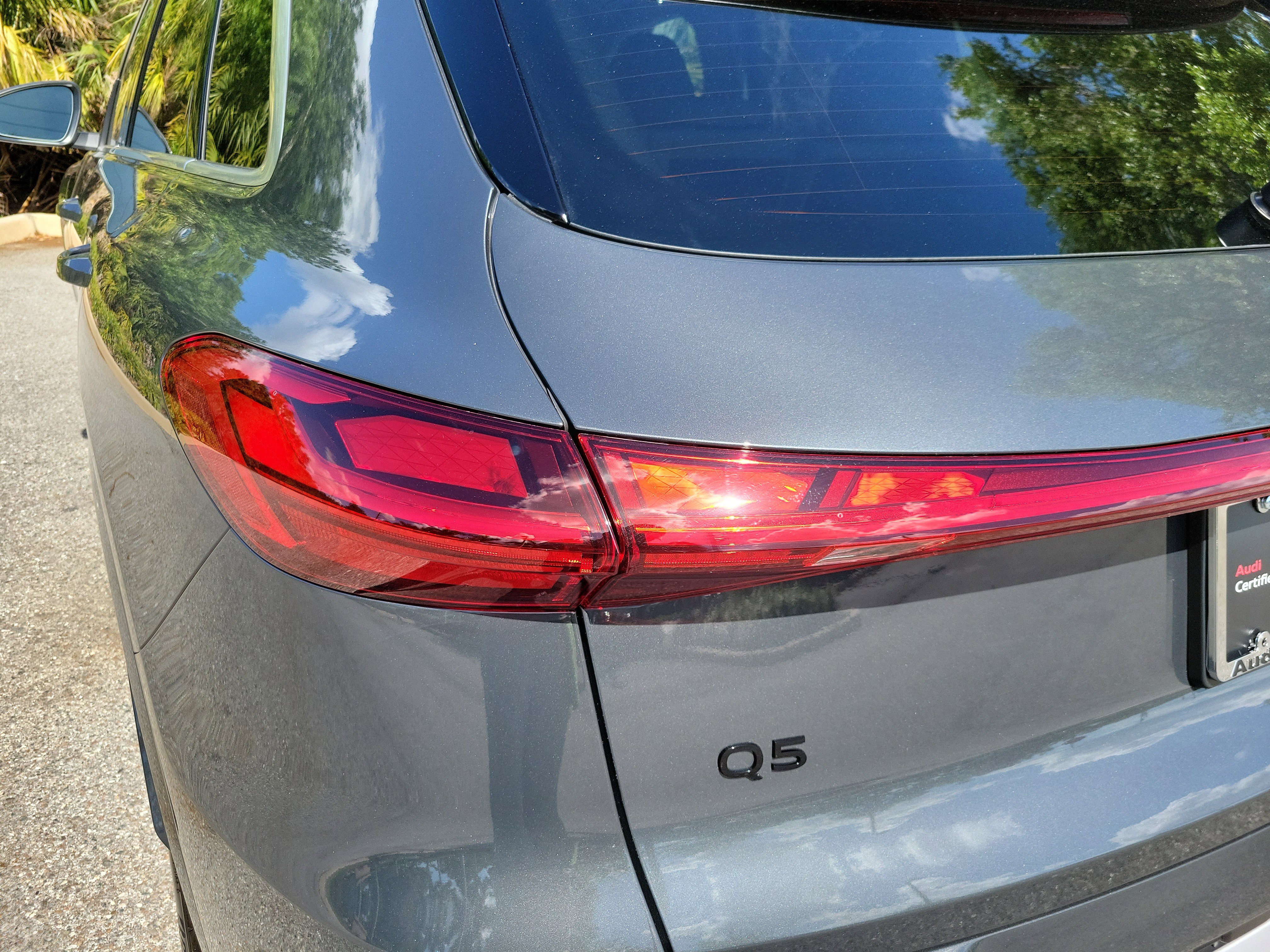 Certified 2025 Audi Q5 Prestige AWD/4WD image 10