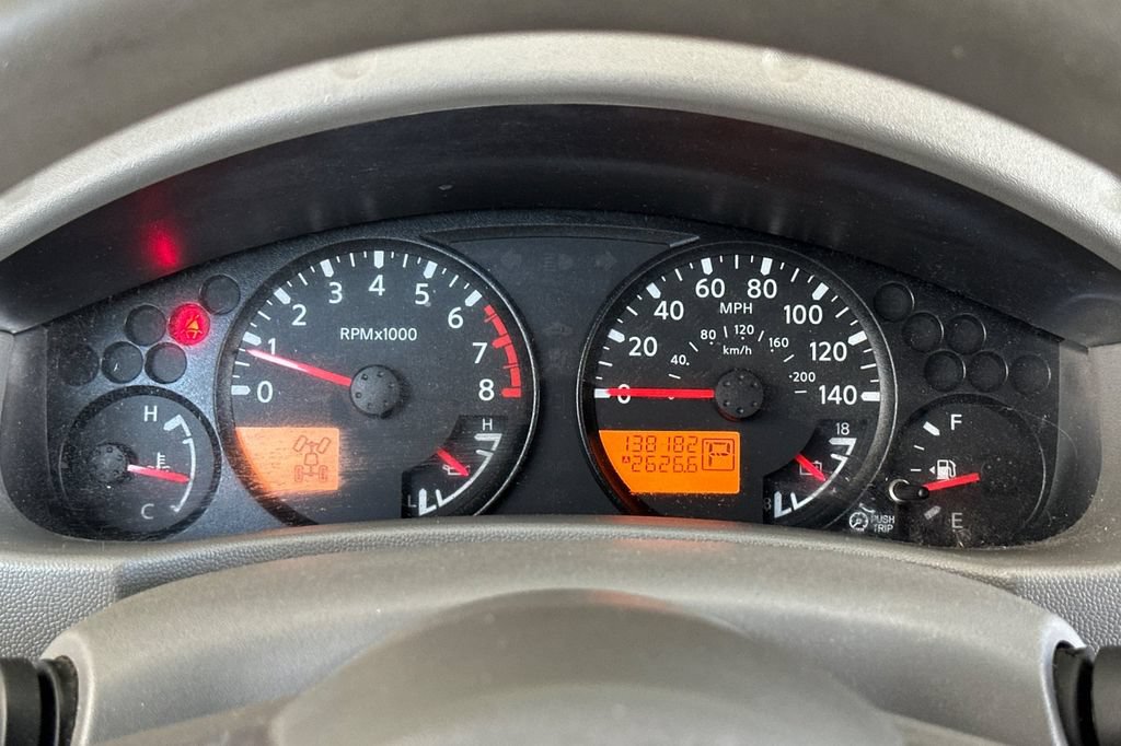 Used 2013 Nissan Frontier SV AWD/4WD image 22