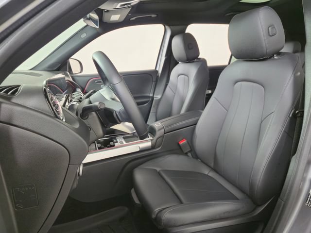 Certified 2026 Mercedes-Benz GLB 250 4MATIC image 15