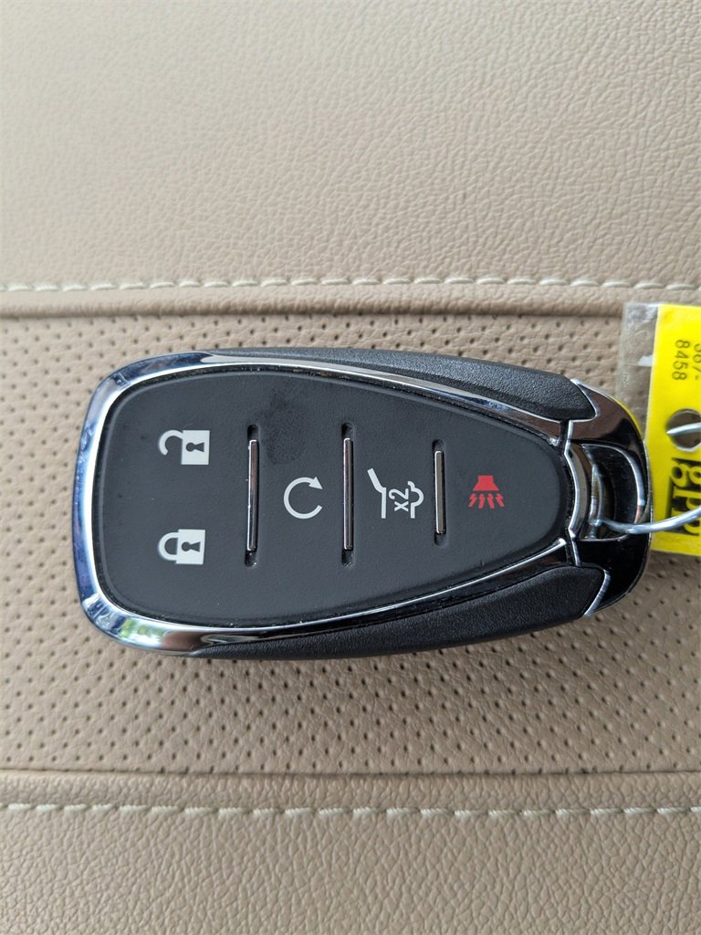 Certified 2023 Chevrolet Traverse Premier w/ LPO, Floor Liner Package image 25