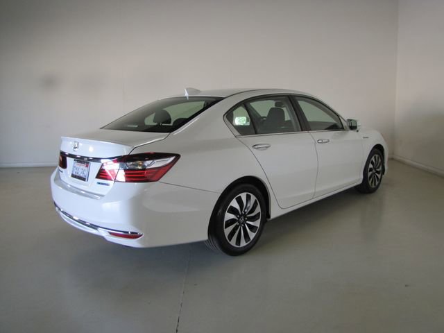 Certified 2017 Honda Accord EX-L image 26