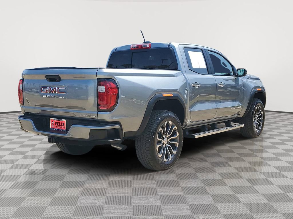 Used 2024 GMC Canyon Denali AWD/4WD image 4