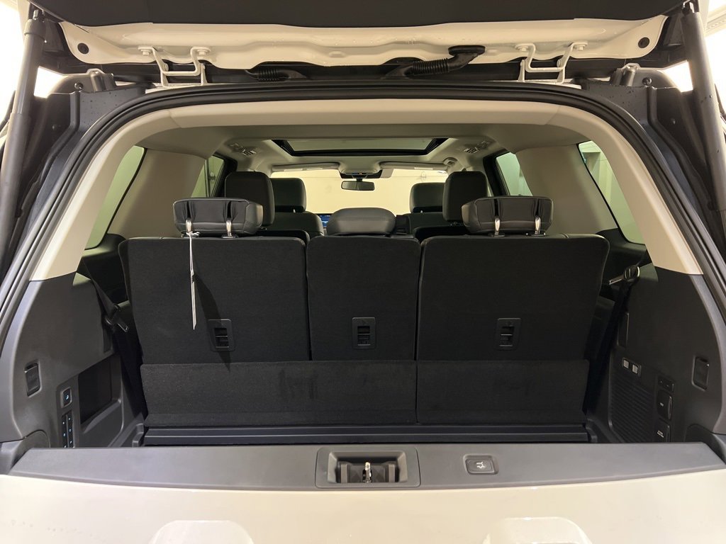 New 2025 Ford Expedition Active image 35