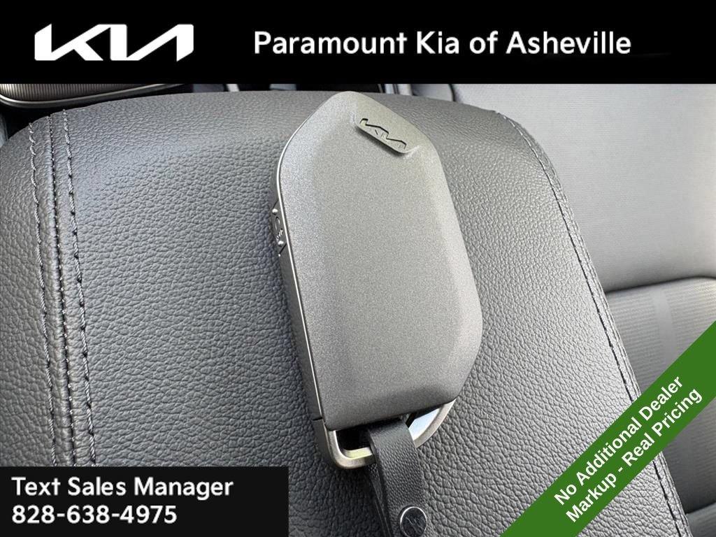 New 2026 Kia Sportage EX FWD image 27