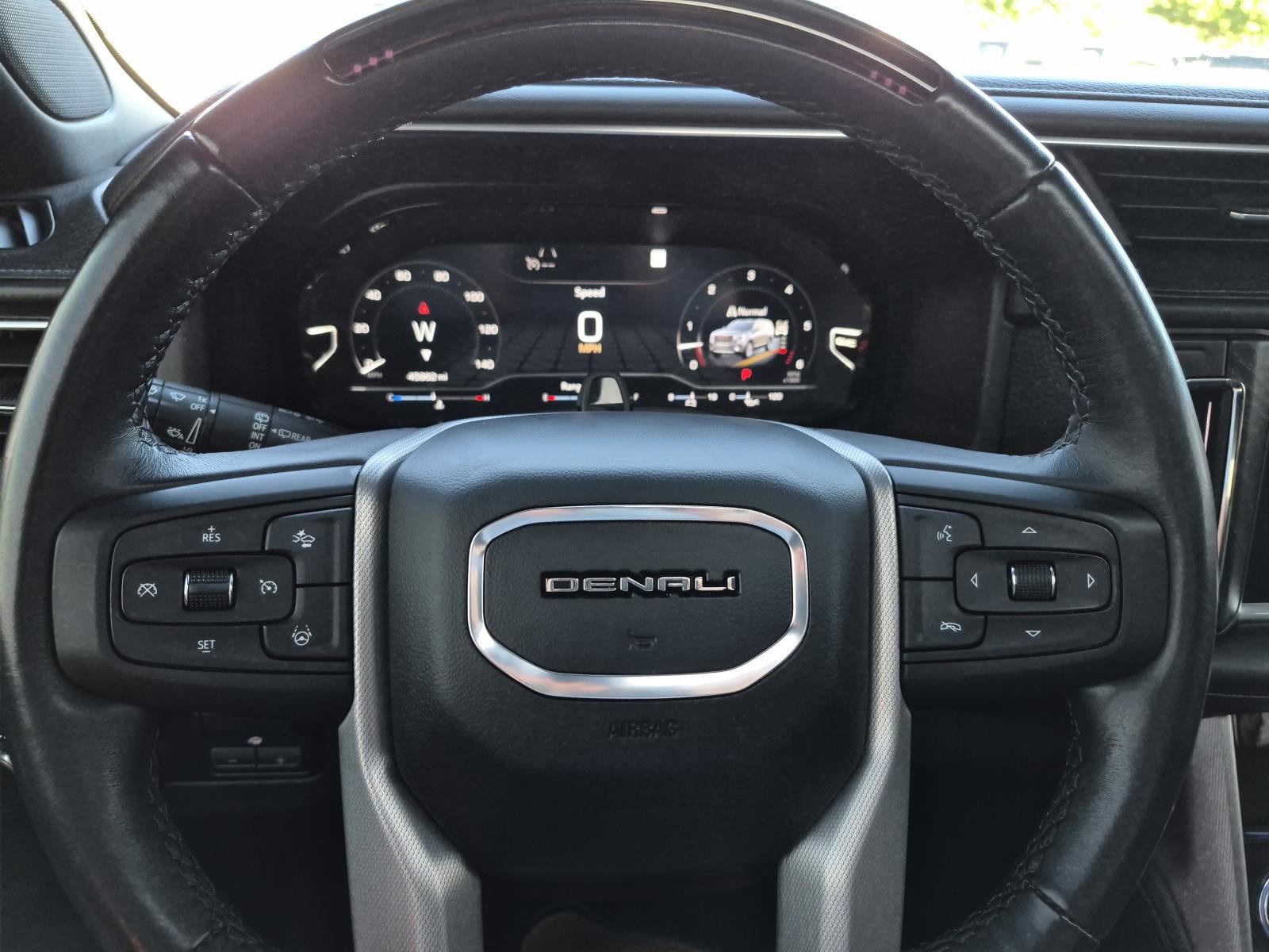 Certified 2024 GMC Yukon Denali w/ Denali Reserve Package image 25