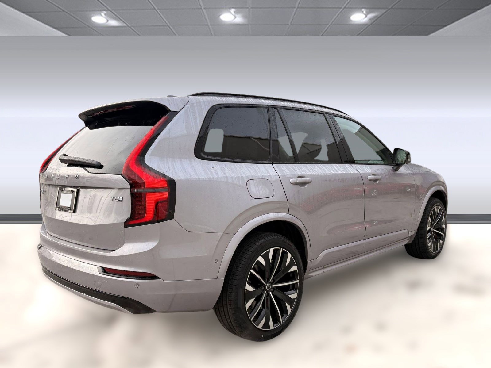 New 2026 Volvo XC90 T8 Ultra w/ Protection Package image 8