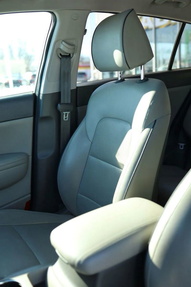 Used 2018 Kia Sportage SX image 17