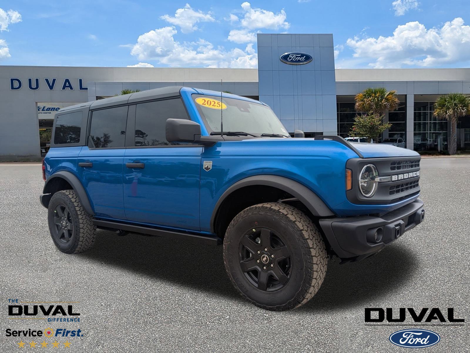 New 2025 Ford Bronco Big Bend w/ Black Diamond Package