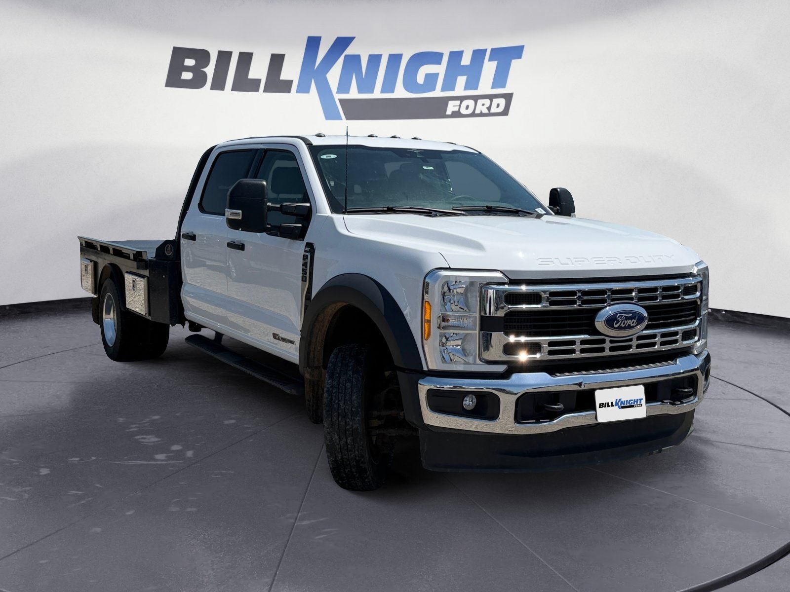 Used 2023 Ford F450 XLT w/ XLT Value Package AWD/4WD image 7