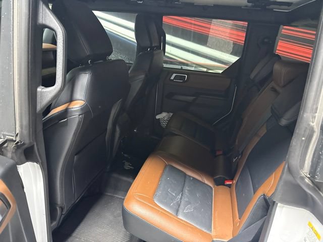 Used 2024 Ford Bronco Outer Banks AWD/4WD image 12