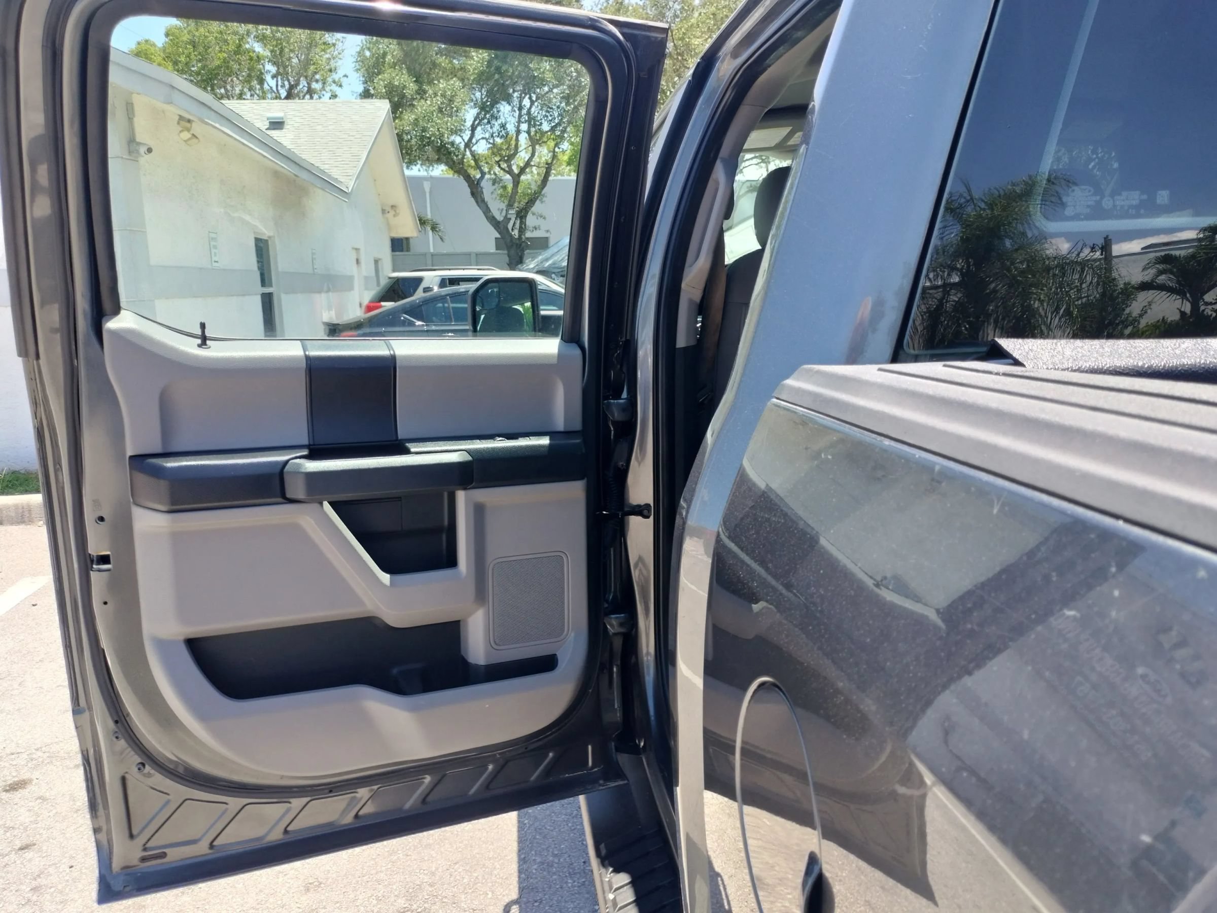 Used 2019 Ford F150 XL w/ Equipment Group 101A Mid RWD image 16