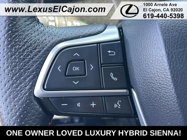 Used 2021 Toyota Sienna XSE w/ XSE Plus Package FWD image 35