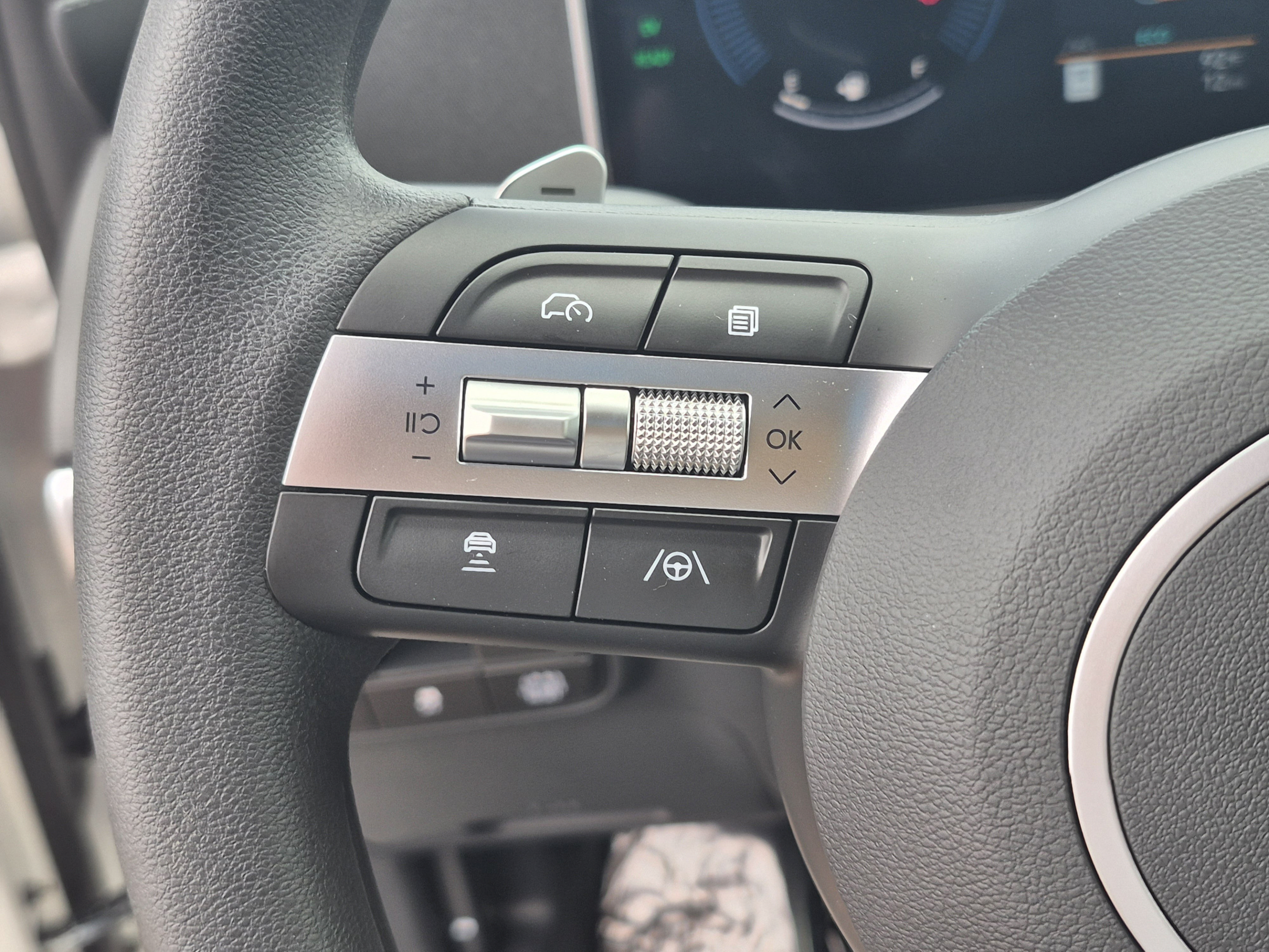 New 2026 Hyundai Tucson SEL FWD image 30