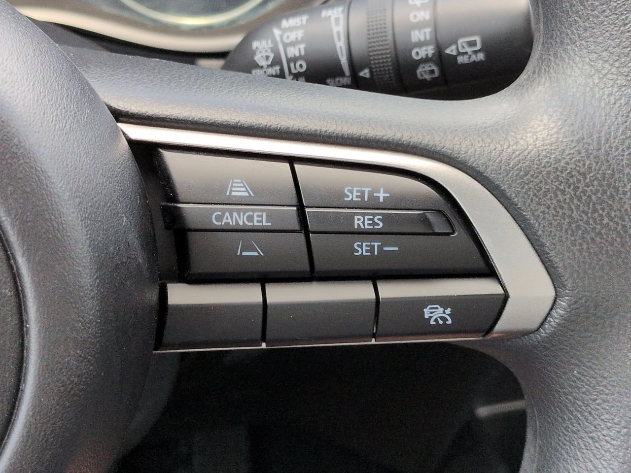 Used 2024 MAZDA CX-30 AWD 2.5 S image 24