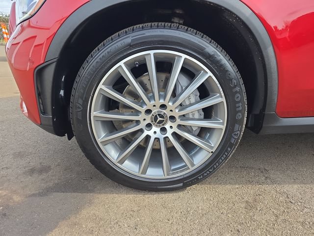 Used 2020 Mercedes-Benz GLC 300 4MATIC w/ AMG Line image 28
