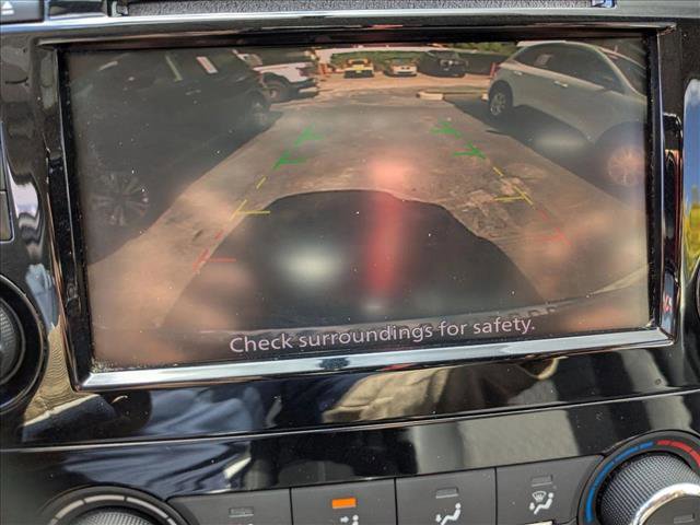 Used 2018 Nissan Rogue S image 13