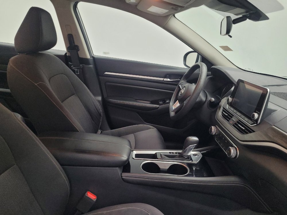 Used 2023 Nissan Altima 2.5 SV image 21