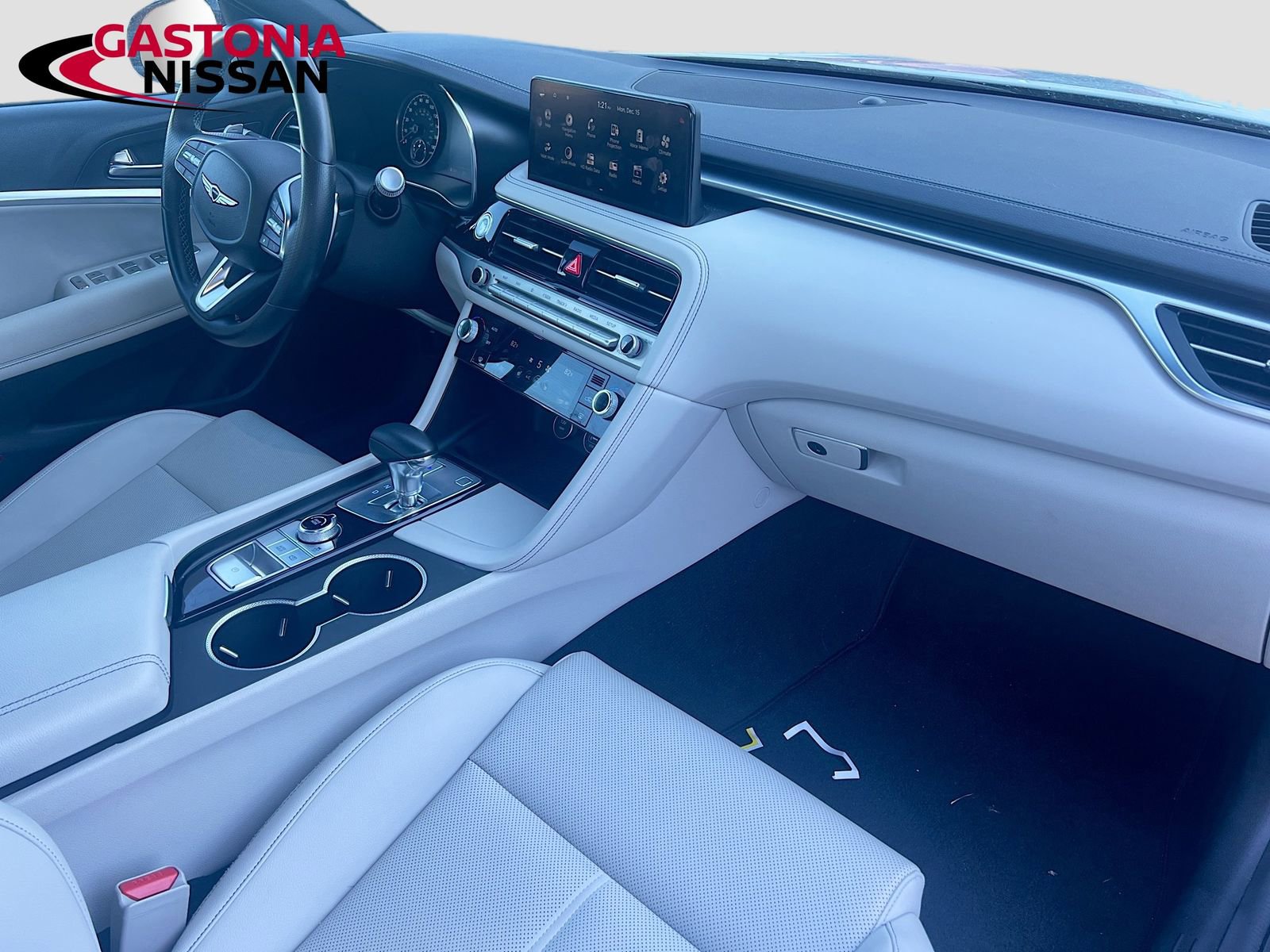 Used 2024 Genesis G70 2.5T image 39