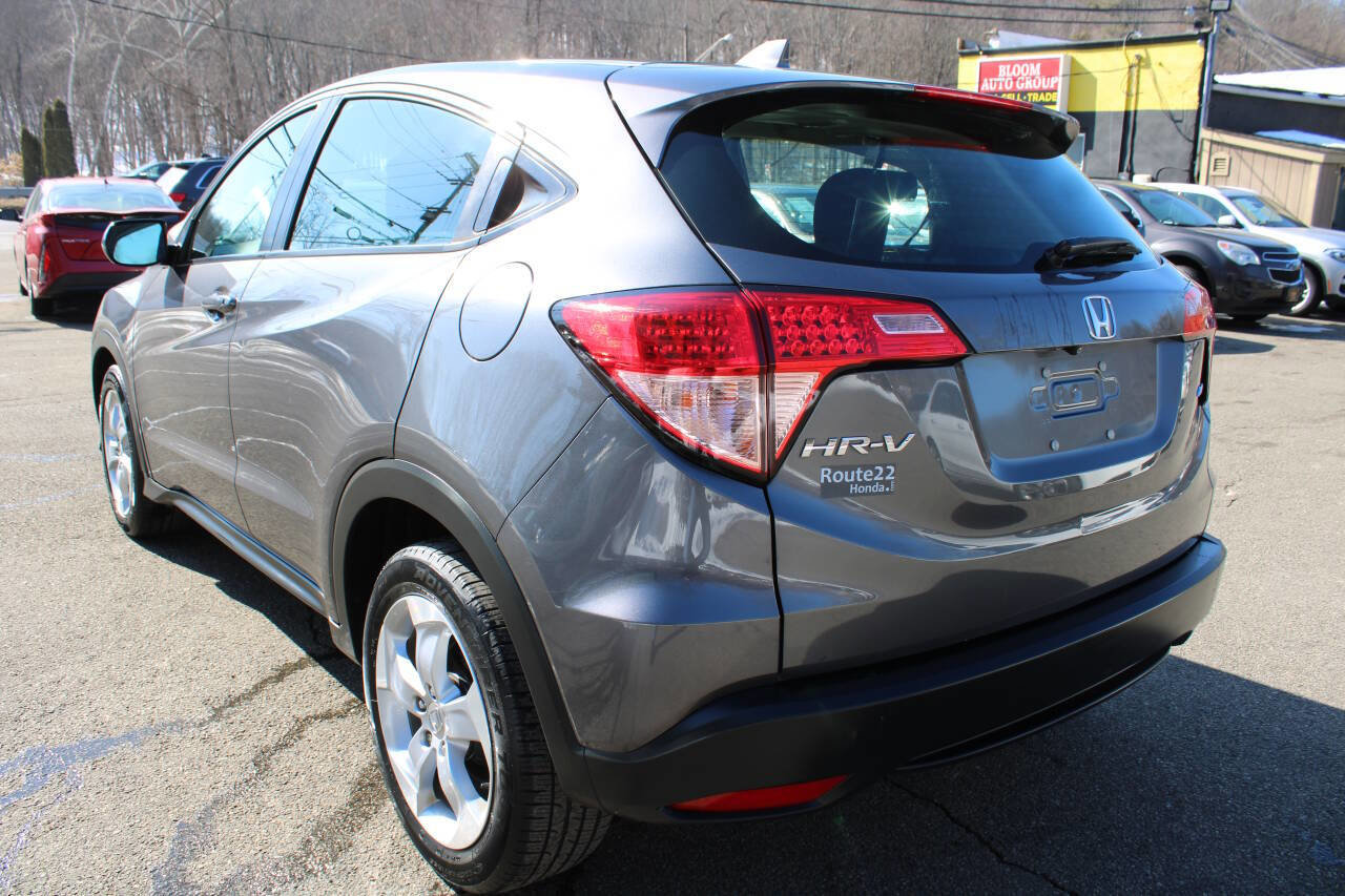 Used 2016 Honda HR-V LX image 10
