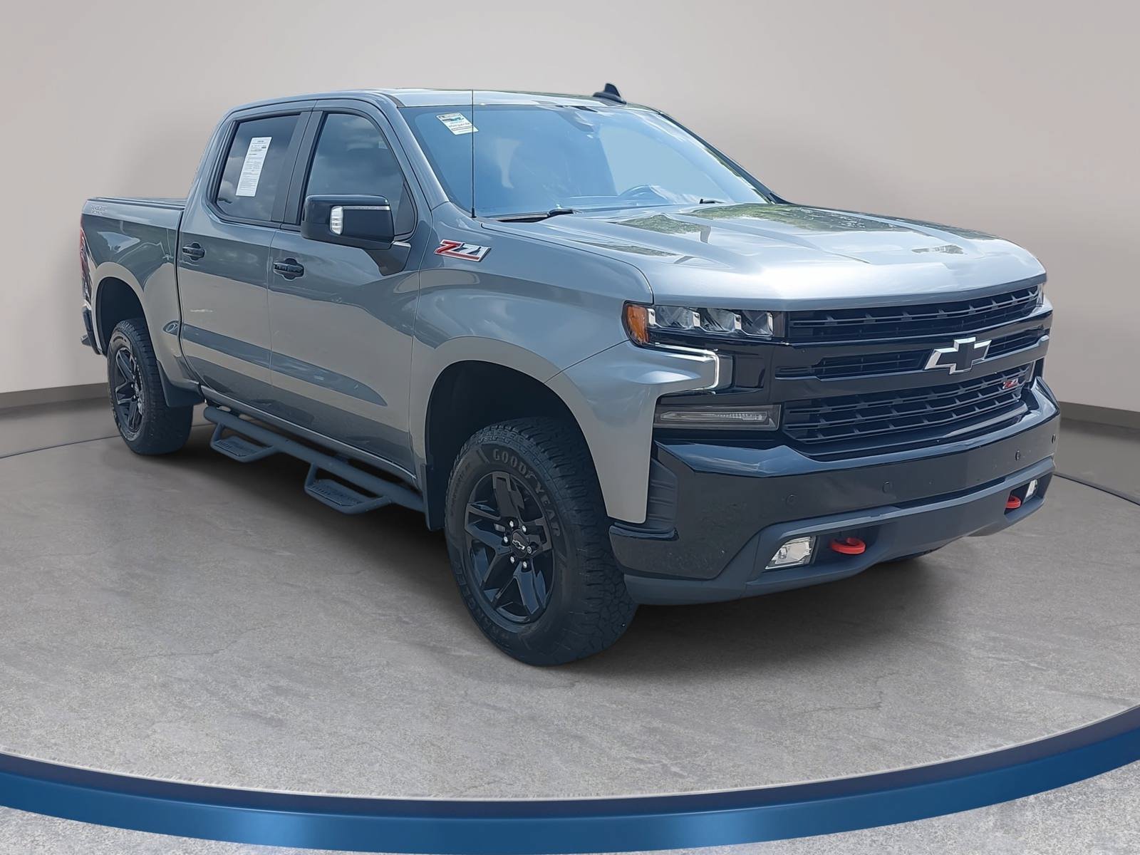 Used 2021 Chevrolet Silverado 1500 LT Trail Boss w/ Convenience Package II AWD/4WD image 3