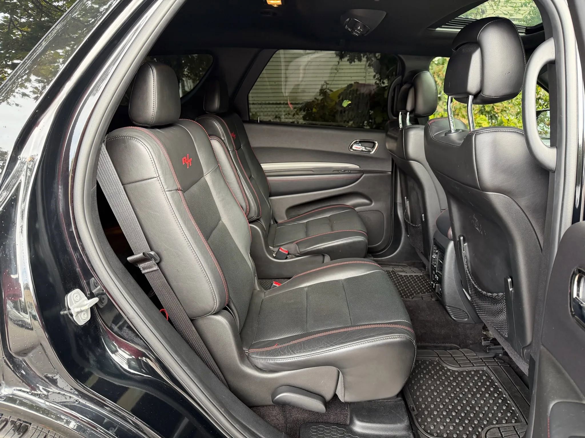 Used 2018 Dodge Durango R/T w/ Technology Group image 27