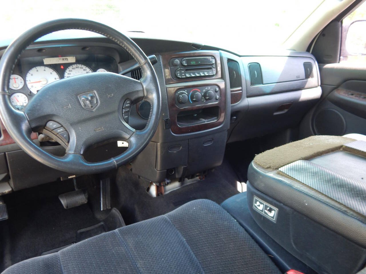 Used 2002 Dodge Ram 1500 Truck 2WD Quad Cab image 12