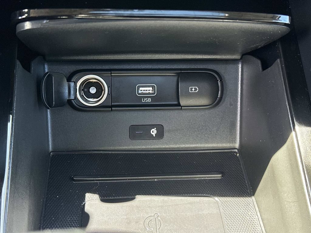 Used 2022 Kia Telluride SX w/ SX Prestige Package AWD/4WD image 15