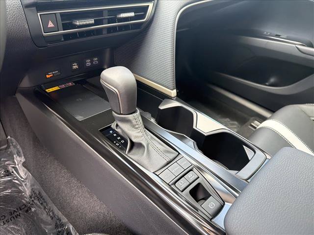 New 2026 Toyota Camry SE w/ Multimedia Upgrade Package FWD image 18