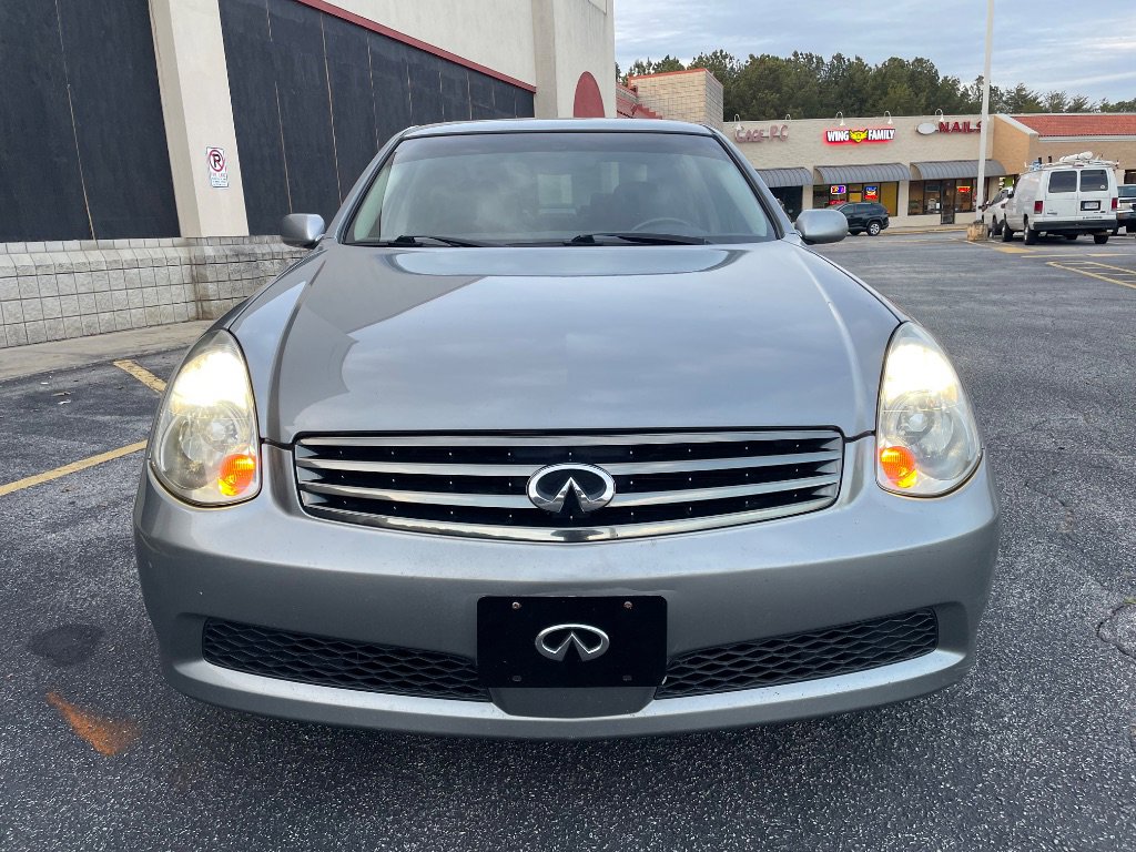Used 2005 INFINITI G35 Base w/ (P03) Premium Pkg C image 4