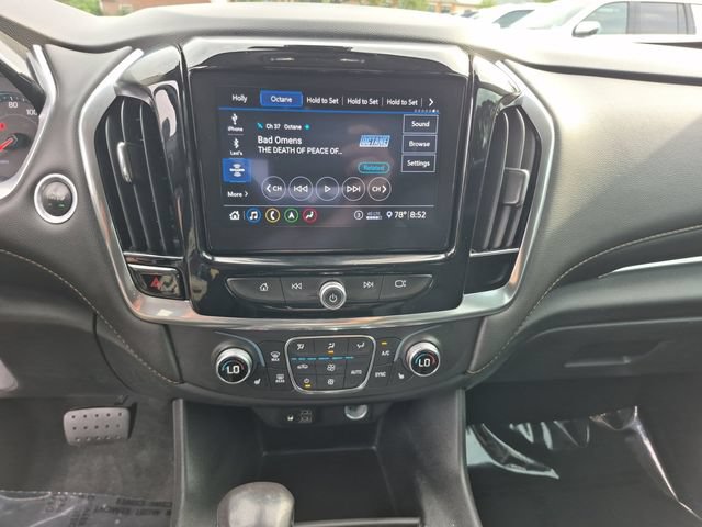 Used 2021 Chevrolet Traverse RS AWD/4WD image 15