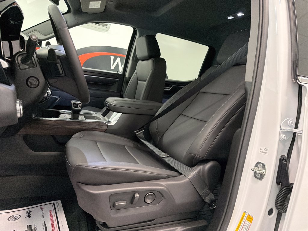 New 2026 GMC Sierra 1500 SLT w/ SLT Premium Package AWD/4WD image 20