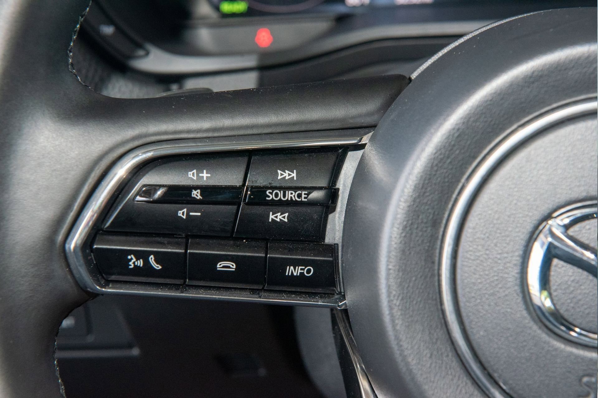 New 2025 MAZDA CX-90 3.3 Turbo w/ Premium Sport Pkg AWD/4WD image 28