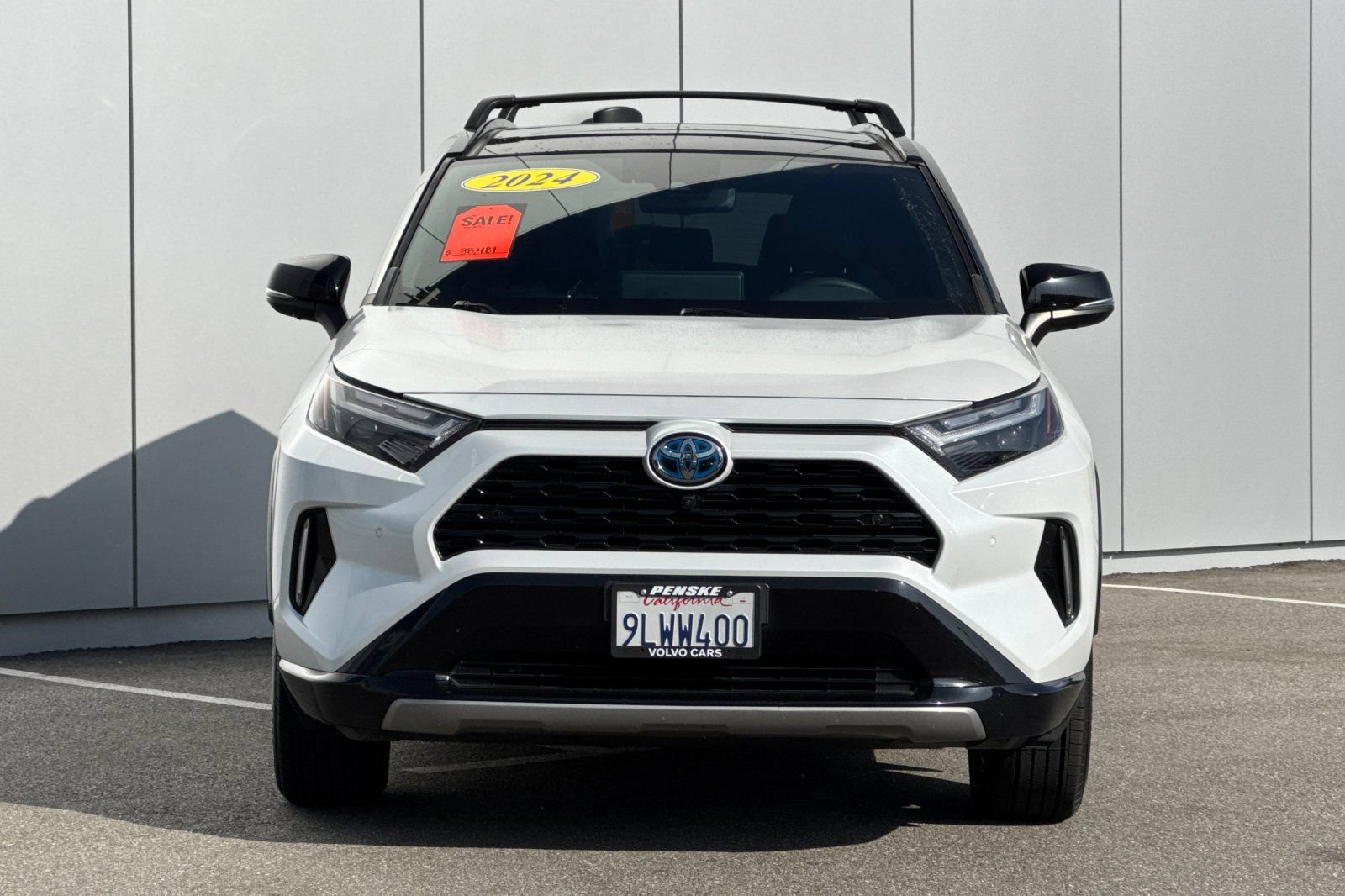 Used 2024 Toyota RAV4 XSE w/ Advanced Technology Package AWD/4WD image 8