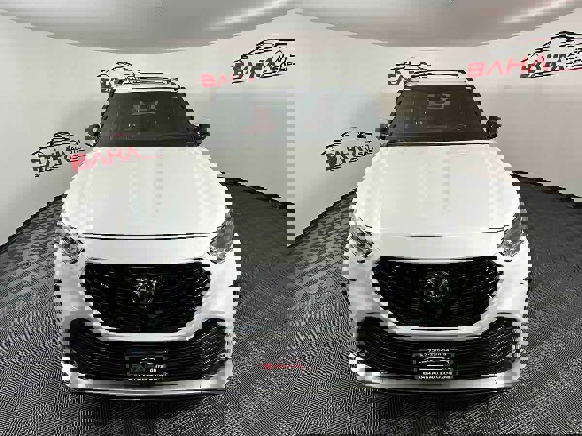 Used 2022 Toyota Highlander XSE image 11