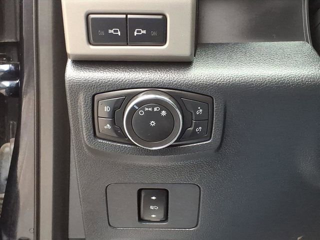 Used 2022 Ford F250 Lariat w/ Chrome Package image 12