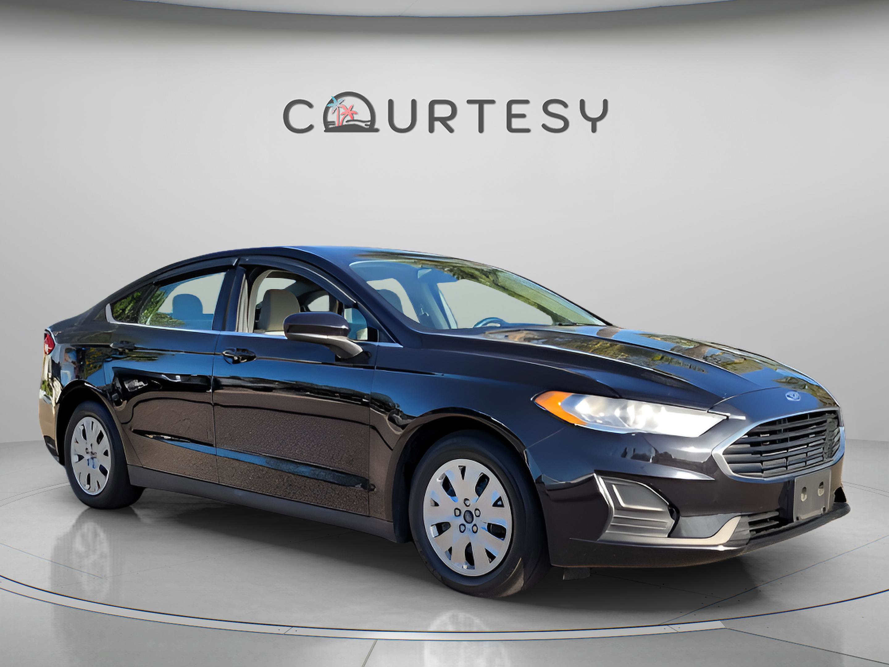 Used 2020 Ford Fusion S image 7