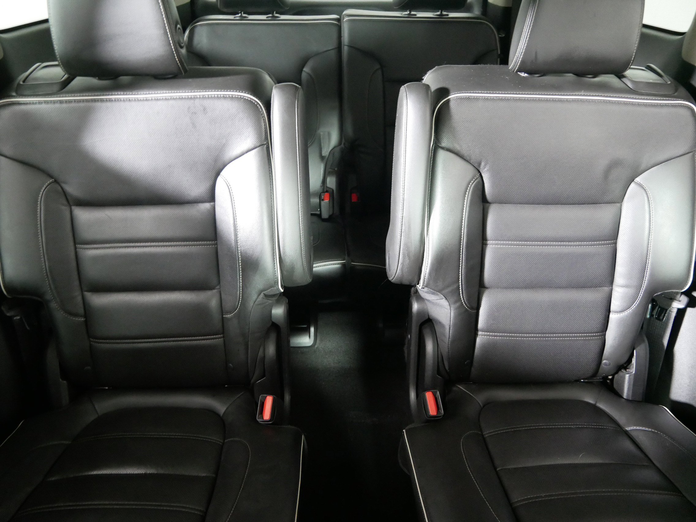 Used 2017 GMC Acadia Denali image 13