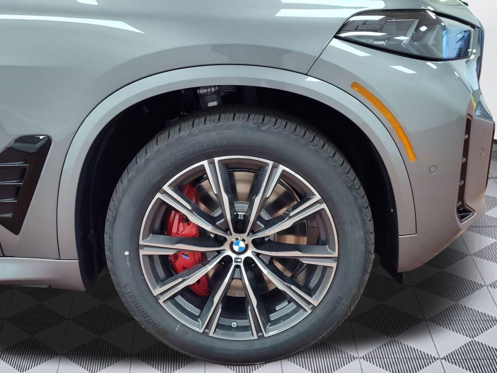 New 2026 BMW X5 xDrive50e image 11