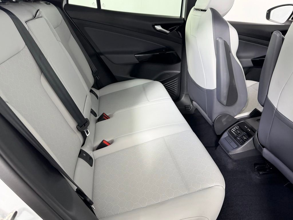 Used 2022 Volkswagen ID.4 Pro S image 31