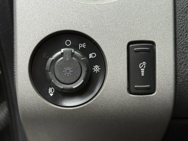 Used 2012 Ford F250 Lariat image 14