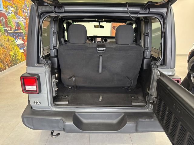 Used 2019 Jeep Wrangler Sport image 39