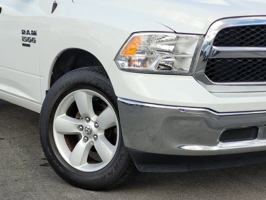 Used 2024 RAM 1500 Classic SLT image 9