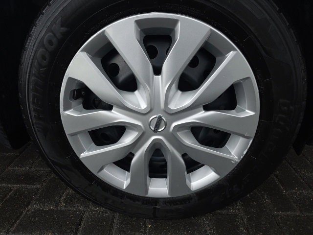 Used 2019 Nissan Rogue S image 7