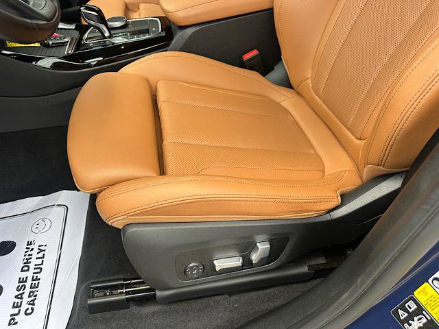 Used 2023 BMW X3 xDrive30i w/ Premium Package w/ZPA AWD/4WD image 14