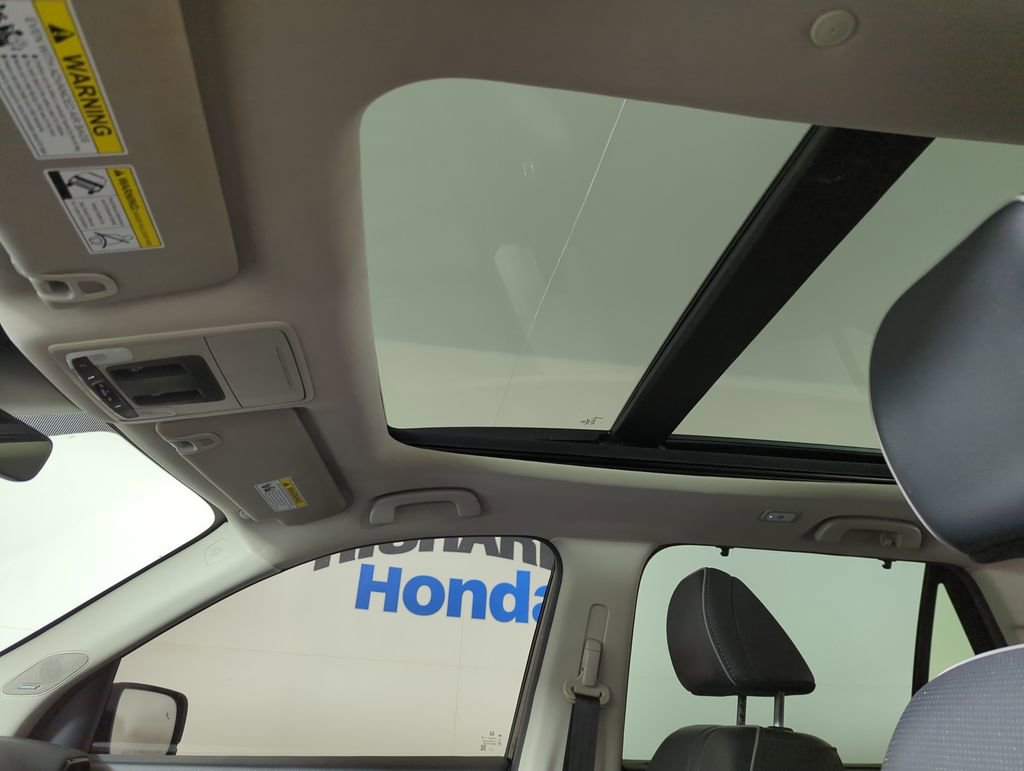 Certified 2024 Honda Pilot Elite image 17