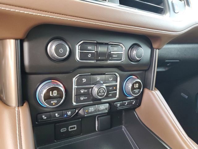 Used 2024 Chevrolet Tahoe High Country AWD/4WD image 20